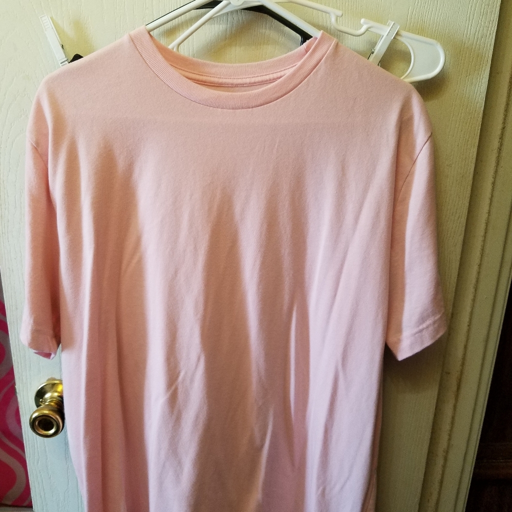 Pink George PRELOVED LIKE NEW TeeShirt XL 46-48 This TeeShirt is mor